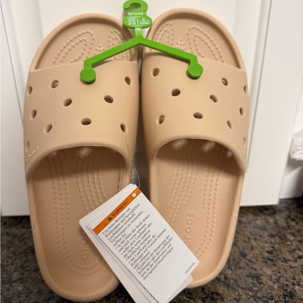 New In Bag Tan Crocs Sandals Women Size 5 Or Men’s Size 3